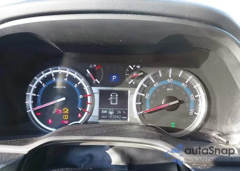 2015 Toyota 4Runner Sr5 z USA, uszkodzony, nr VIN JTEBU5JR8F5257969